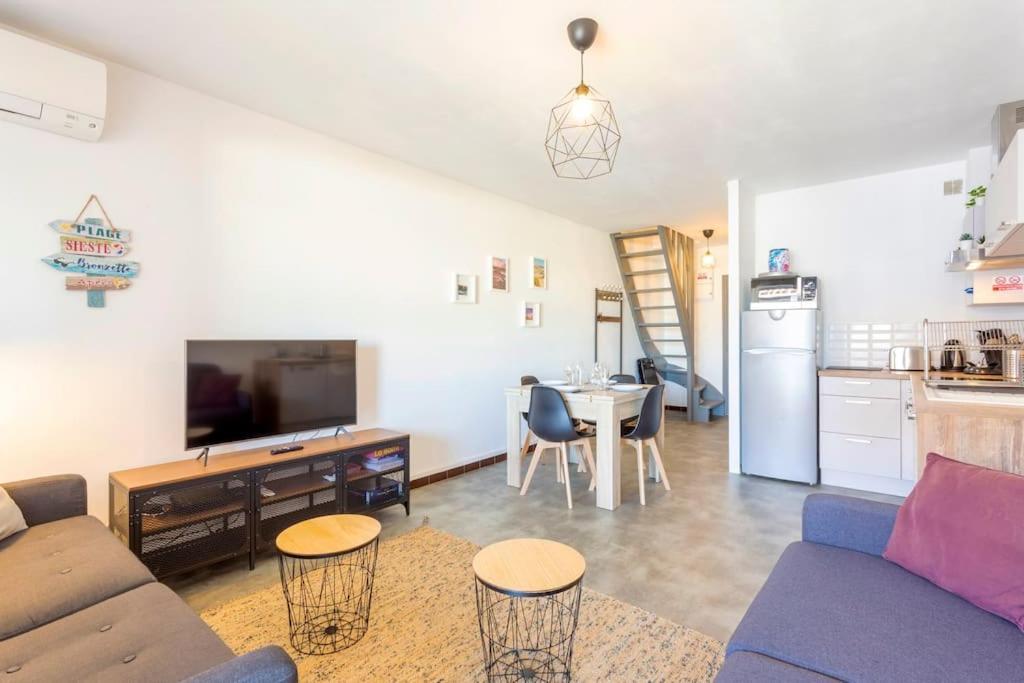 Chez Audrey - Agreable Appartement Duplex Climatise Et Convivial Le Grau-du-Roi Buitenkant foto